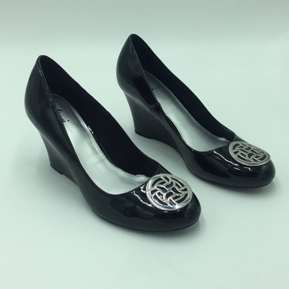 Fioni Black Shiny Wedges